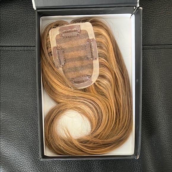 Remy human hair topper - Picture 2 of 5